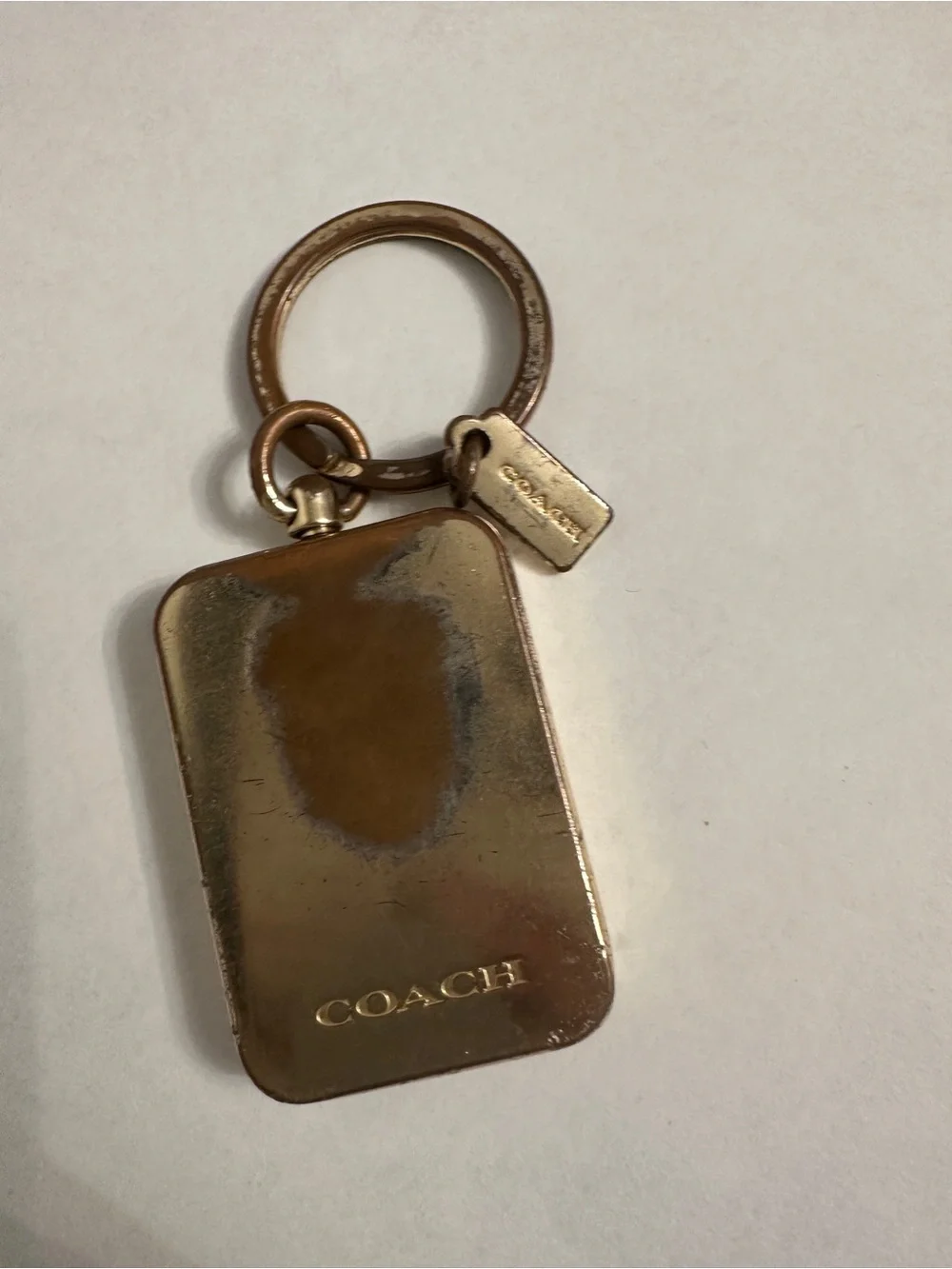 Coach Horse & Carriage Cream Enamel Gold Tone Heavy Metal Bag Charm Keychain